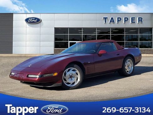 Used 1993 Chevrolet Corvette Convertible RWD image 1