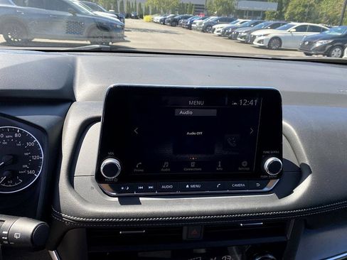 Certified 2024 Nissan Rogue SV image 10