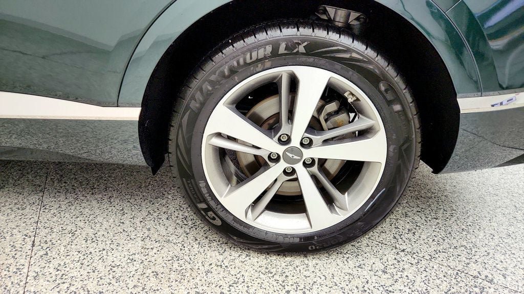 Used 2022 Genesis GV80 2.5T w/ Prestige Package 05 RWD image 9