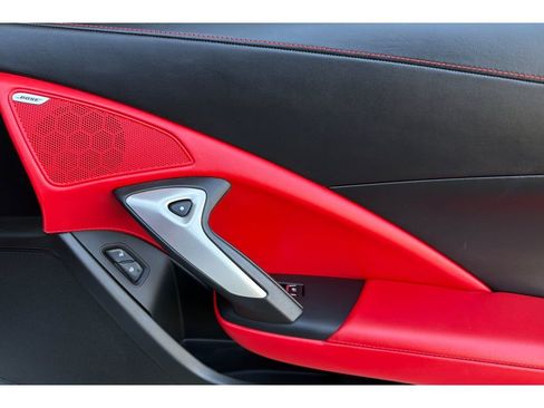 Used 2016 Chevrolet Corvette Z06 w/ 3LZ Preferred Equipment Group RWD image 18