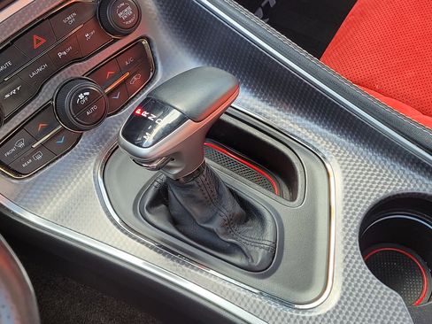 Used 2017 Dodge Challenger SRT Hellcat image 24