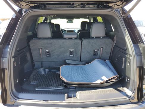 Used 2024 GMC Acadia AT4 w/ LPO, Floor Liner Package AWD/4WD image 8