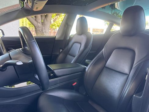 Used 2018 Tesla Model 3 Long Range RWD image 20