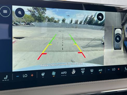 New 2025 Lincoln Corsair Reserve w/ Jet Appearance Package image 18