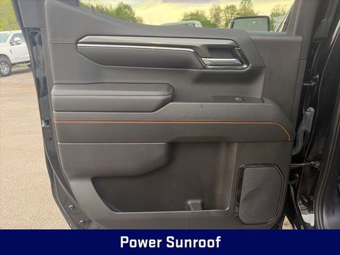 Used 2024 GMC Sierra 1500 AT4 w/ AT4 Preferred Package AWD/4WD image 29