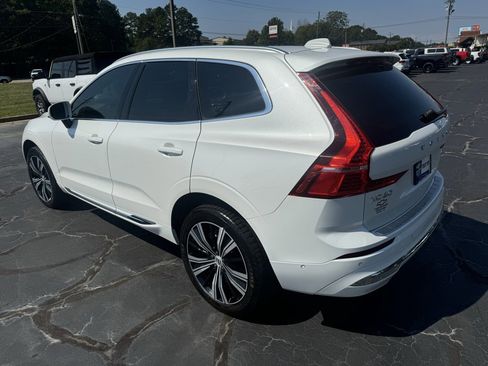 Used 2022 Volvo XC60 B6 Inscription w/ Advanced Package image 3