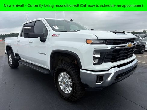 Used 2024 Chevrolet Silverado 2500 LT w/ All Star Edition AWD/4WD image 1