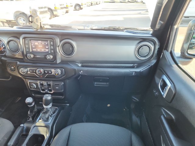 Used 2021 Jeep Gladiator Sport AWD/4WD image 24
