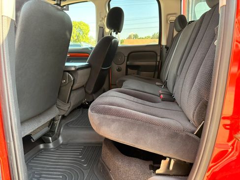 Used 2005 Dodge Ram 1500 Truck SLT w/ Daytona Edition Group AWD/4WD image 14