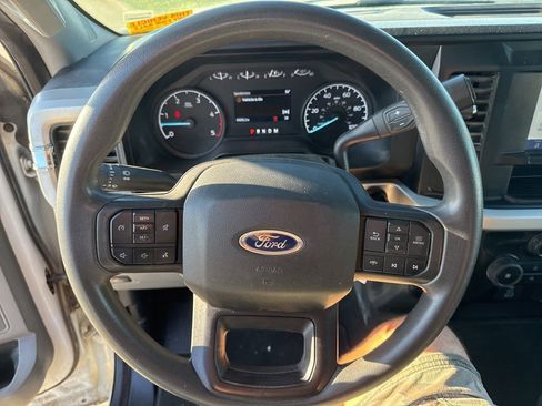 Used 2024 Ford F250 XLT image 21
