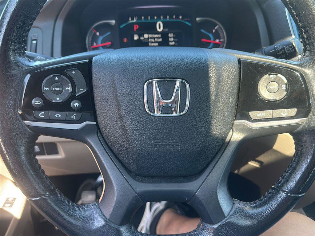 Used 2021 Honda Pilot Touring image 27