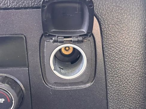 Used 2018 Chevrolet Tahoe LT AWD/4WD image 27