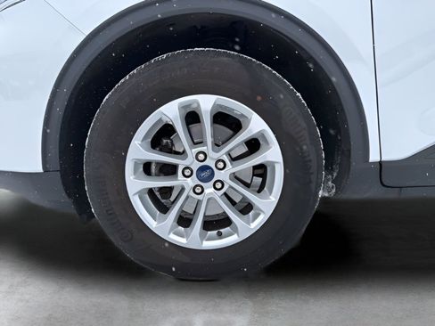 Used 2022 Ford Escape SE image 32