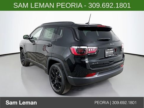 New 2026 Jeep Compass Latitude image 5