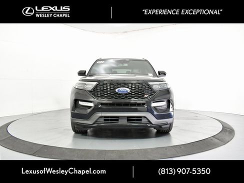 Used 2022 Ford Explorer ST w/ ST Street Pack image 13