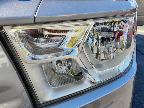 Certified 2022 RAM 1500 Big Horn image 9