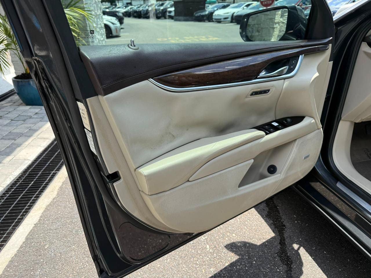 Used 2016 Cadillac XTS Luxury FWD image 20