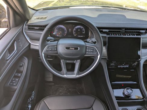 New 2025 Jeep Grand Cherokee L Limited w/ Black Appearance Package RWD image 14