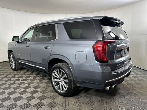Used 2021 GMC Yukon Denali w/ Denali Premium Package image 5