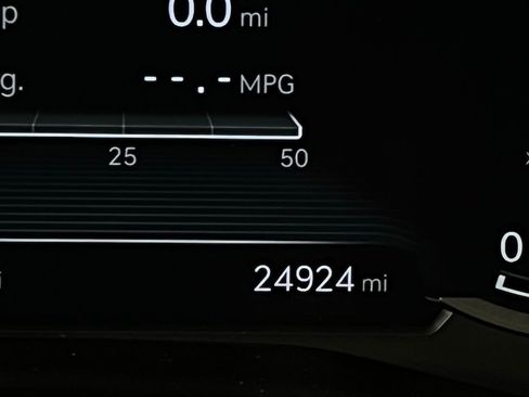 Used 2023 Genesis G70 2.0T w/ Sport Prestige Package image 15