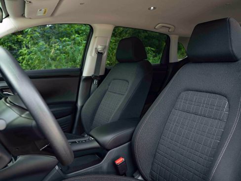 Used 2026 Honda HR-V LX image 17