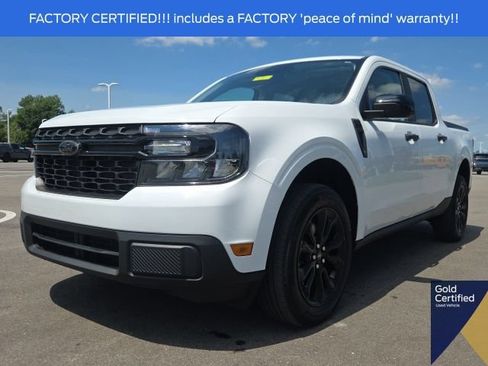 Used 2023 Ford Maverick XLT w/ Black Appearance Package FWD image 2