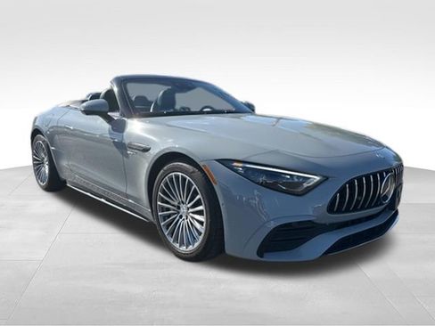 Certified 2024 Mercedes-Benz SL 43 AMG w/ Driver Assistance Package image 29