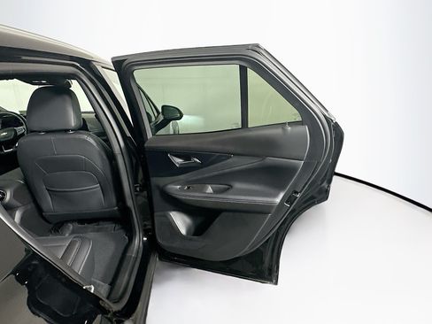 Used 2024 Chevrolet Blazer EV LT AWD/4WD image 30