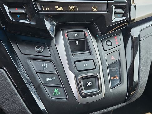 Certified 2023 Honda Odyssey Touring image 17