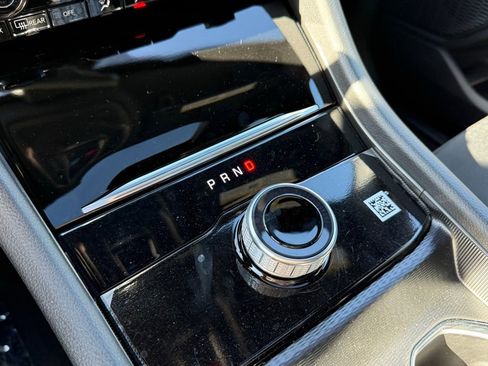 New 2025 Jeep Grand Cherokee Laredo X w/ Luxury Tech Group I image 21