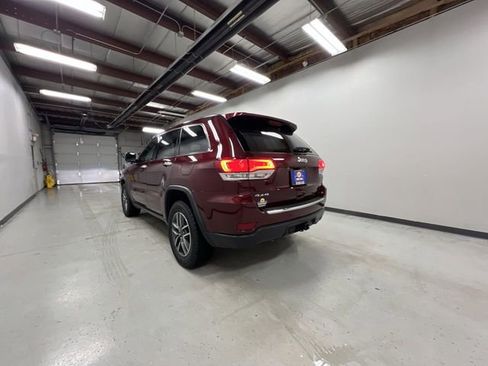 Used 2020 Jeep Grand Cherokee Limited w/ Trailer Tow Group IV image 6