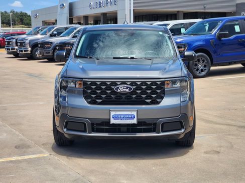 Used 2025 Ford Maverick XLT FWD image 2