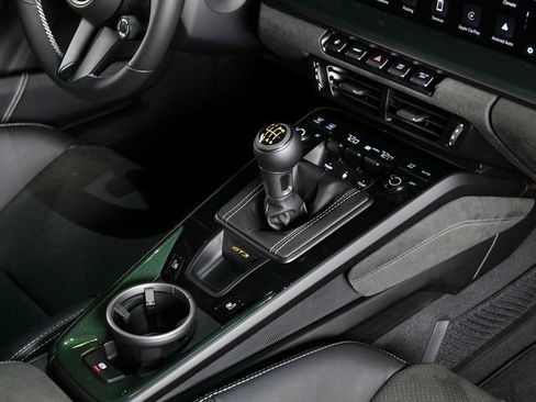 Certified 2025 Porsche 911 GT3 RWD image 14