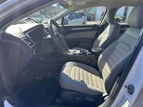 Used 2013 Ford Fusion S FWD image 11