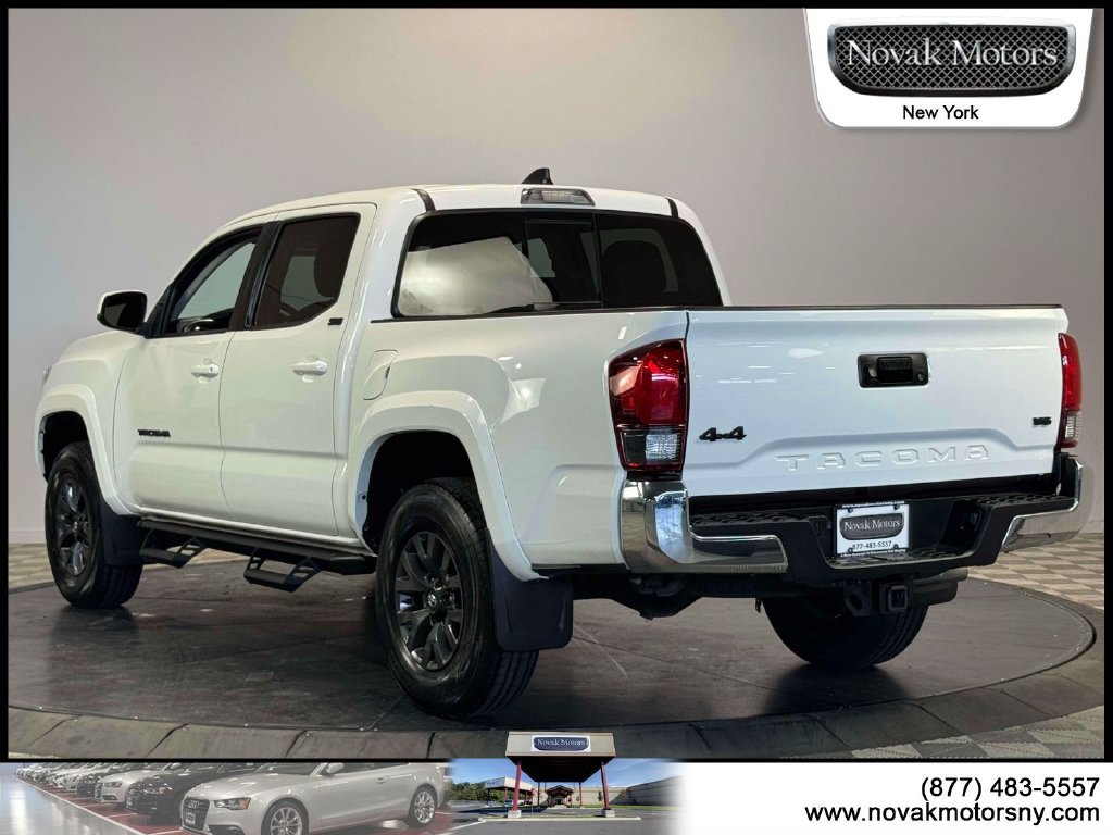 Used 2023 Toyota Tacoma SR5 AWD/4WD image 6