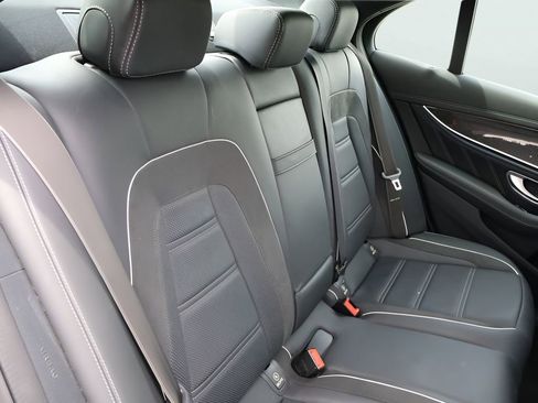 Used 2019 Mercedes-Benz E 63 AMG S image 15