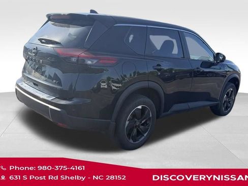 Certified 2023 Nissan Rogue SV w/ SV Premium Package FWD image 7