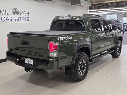 Used 2021 Toyota Tacoma TRD Off-Road w/ Technology Package AWD/4WD image 7