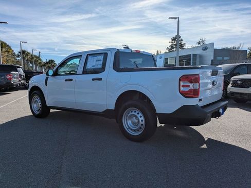 New 2025 Ford Maverick XL image 6