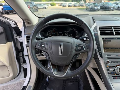 Used 2017 Lincoln MKZ Select w/ Select Plus Package AWD/4WD image 12