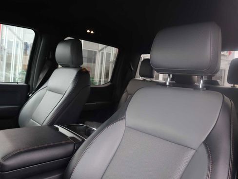 Used 2023 Ford F150 Lightning Lariat image 7