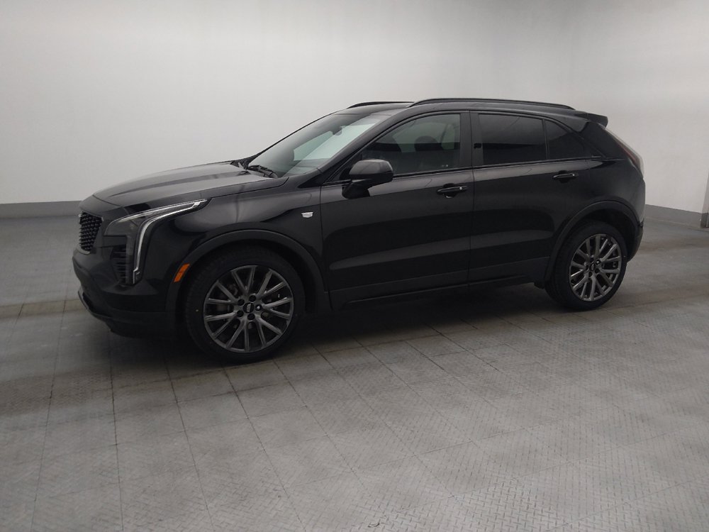 Used 2020 Cadillac XT4 Sport w/ LPO, Midnight Sport Package FWD image 2