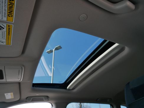 Used 2024 Honda CR-V EX image 33