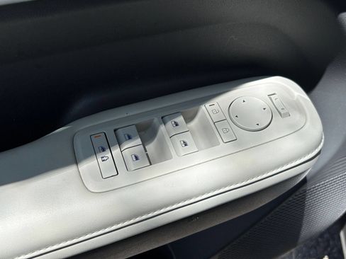 Used 2026 Hyundai Santa Fe SEL AWD/4WD image 18