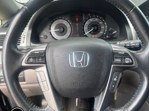 Used 2013 Honda Odyssey Touring image 10