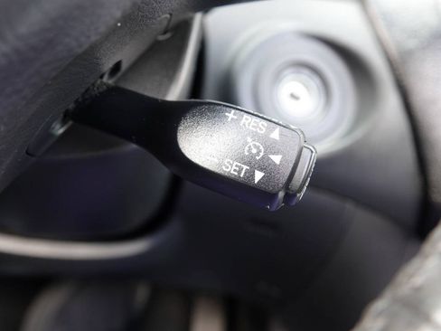 Used 2006 Toyota Solara SE FWD image 91