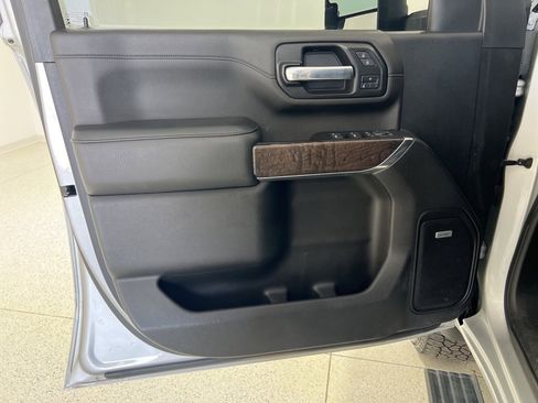 Used 2022 GMC Sierra 2500 Denali image 19