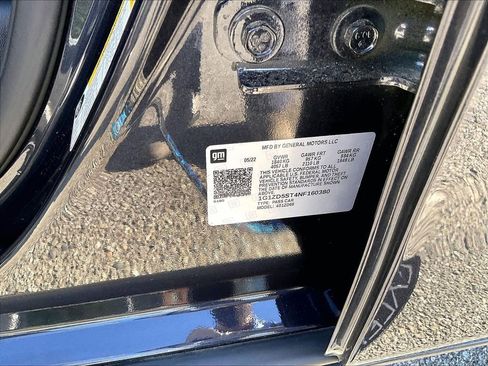 Used 2022 Chevrolet Malibu LT FWD image 34