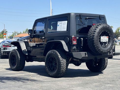 Used 2013 Jeep Wrangler Sport AWD/4WD image 7
