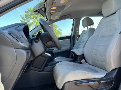 Used 2017 Honda CR-V LX image 16
